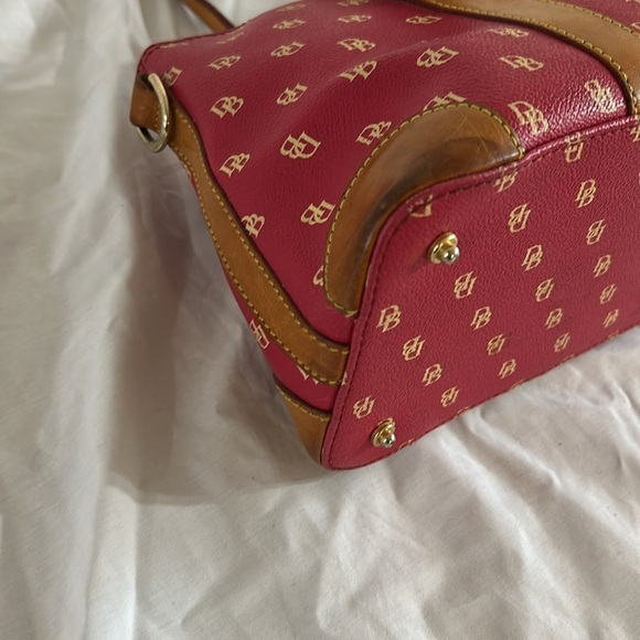 Dooney & Bourke Vintage Dome Berry Pebble Leather Satchel Bag Top Zip - Picture 8 of 12